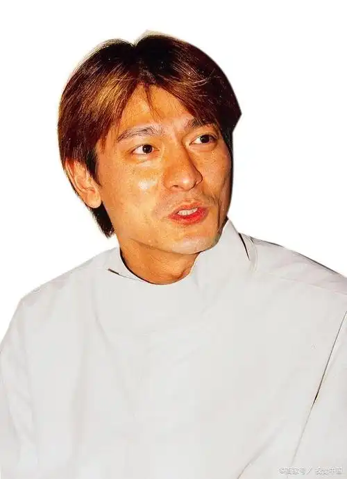 刘德华第一份,工作是理发师,为谭咏麟剪过头