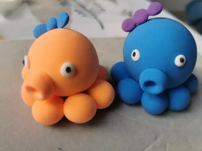 北城幼儿园小班手工微课堂——《可爱的章鱼》