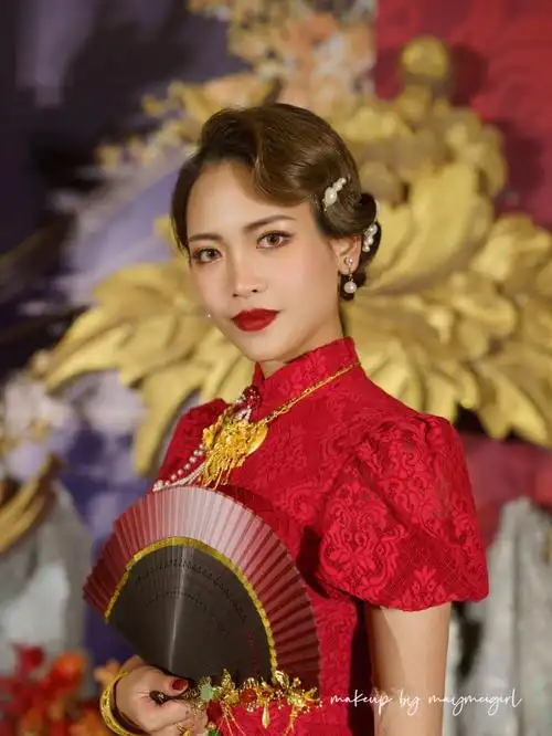 绝了#江门化妆师  #中式婚礼  #旗袍造型  #江门跟妆  #旗袍发型  #晚