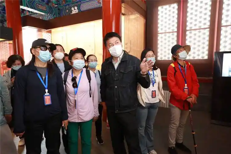 "品海淀书香 赏文化魅力" 走读"京西小故宫"万寿寺_活动_北京_刘阳