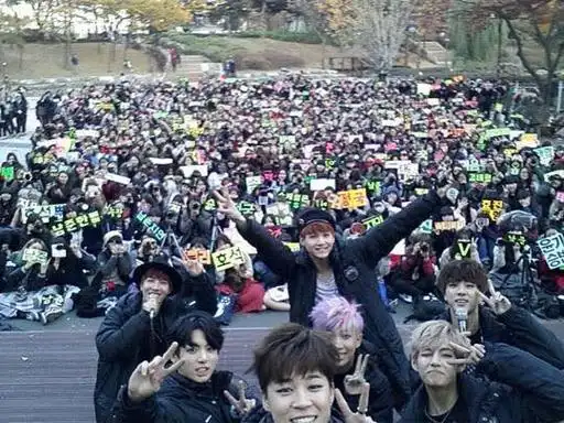 防弹少年团0613出道十一周年快乐