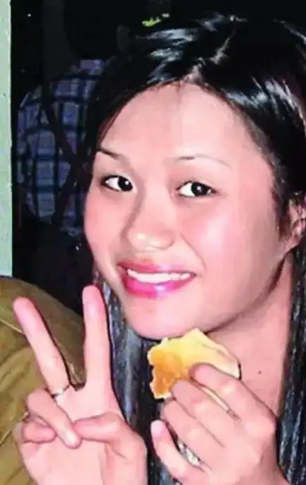 她是tvb"最丑港姐"被网友踩!读全球第一emba,学费过百万!