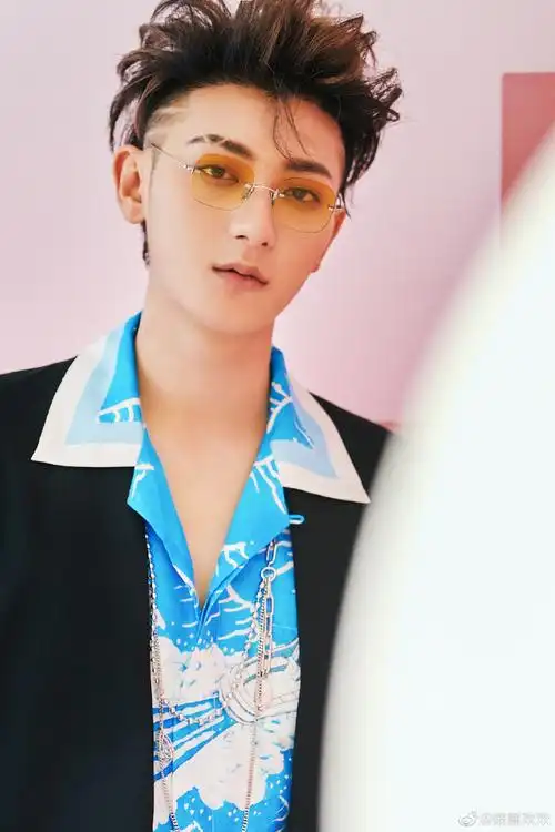 黄子韬##黄子韬创造营2020