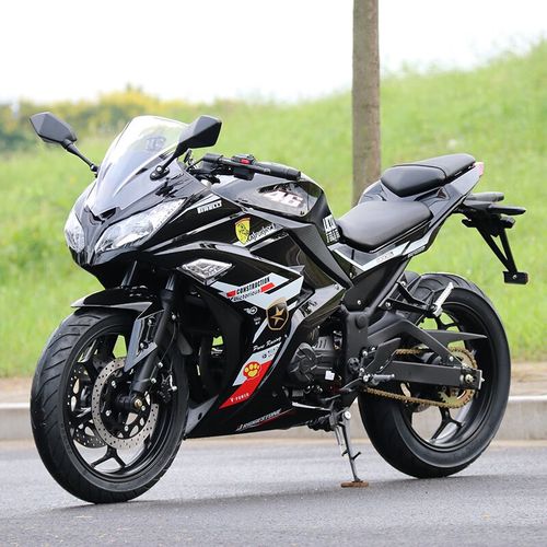 c摩托车跑车重型机车地平线趴赛整车可上牌 黑色 国四电喷维森克400cc