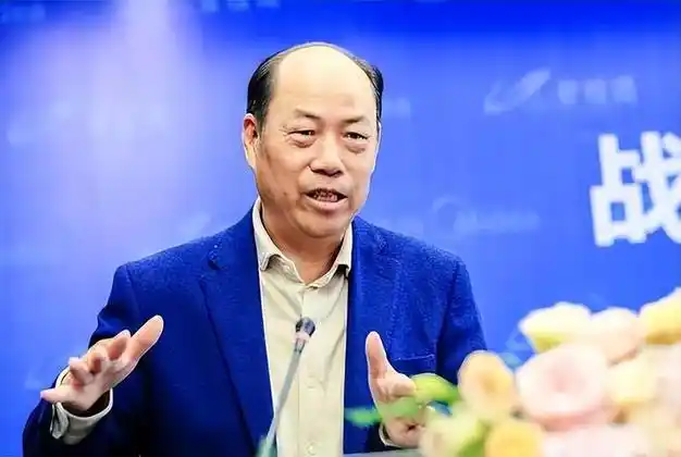 许家印被捉了杨国强在卖私人飞机潘石屹却携百亿退休去美国