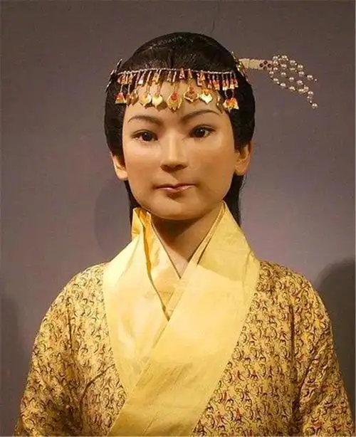 辛追夫人的真实历史辛追夫人是谁的夫人