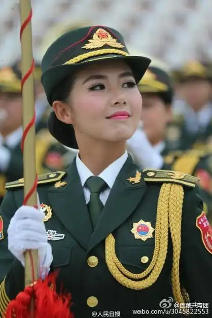 胜利日#【阅兵场上的靓丽风景线】把姑娘的温柔,美丽和战士的粗犷