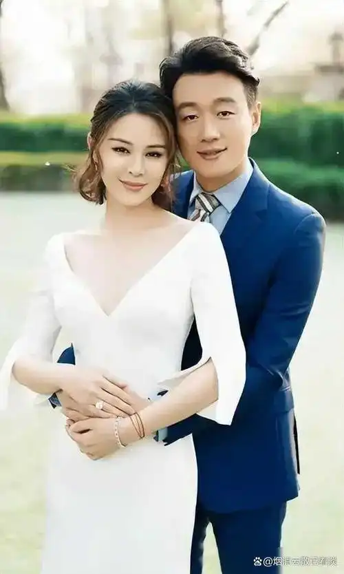 佟大为用行动证明自己话少 温馨家庭背后的挚爱故事