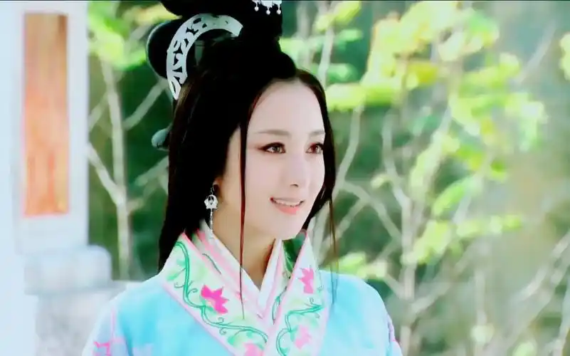 古装绝色甄宓‖李依晓