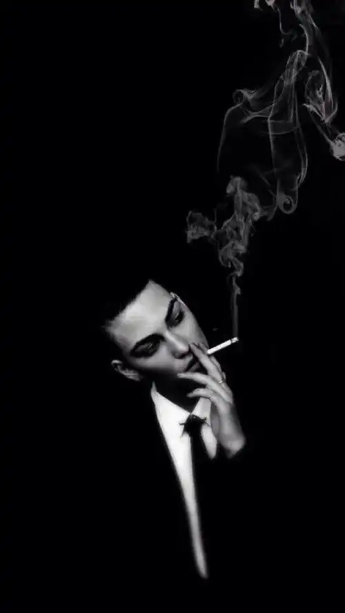 一个人抽烟伤感图片 一个人抽烟伤感图片男动漫