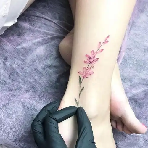 夏日必备小清新脚踝纹身图案4