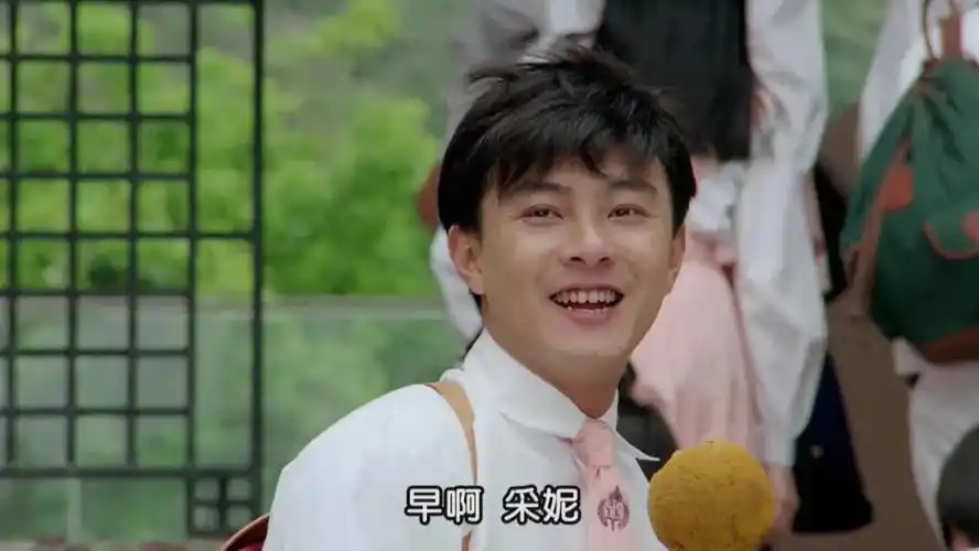 1993年,张卫健主演电影《超级学校霸王》,刘德华,张学友,郭富城