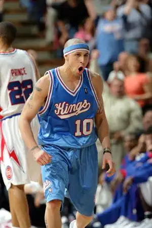 图文nba活塞85100国王麦克毕比很是嚣张