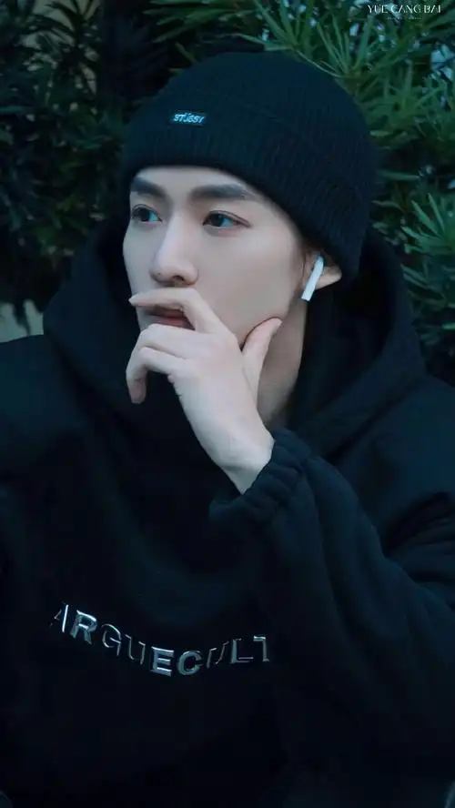 邓为帅我一脸#|#邓为潮男上线#壁纸 95360°无死角·@邓为d修图