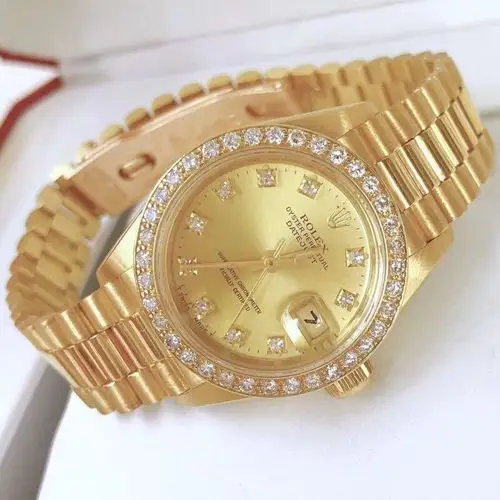 这款金镶钻劳力士日历手表值多少钱?