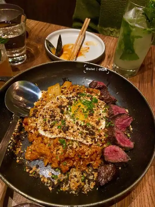 纽约美食|可以吃一盆osamil的泡菜牛排炒饭