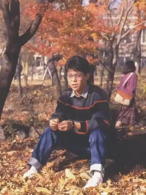 回顾港台歌手夫妻:许冠杰与混血妻子幸福一生,陈奕迅是宠妻狂魔