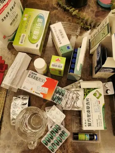 04病毒性流感77扁桃体化脓只有从最开始那一天开始吃达菲消炎药