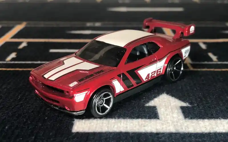 风火轮hotwheels道奇挑战者漂移车