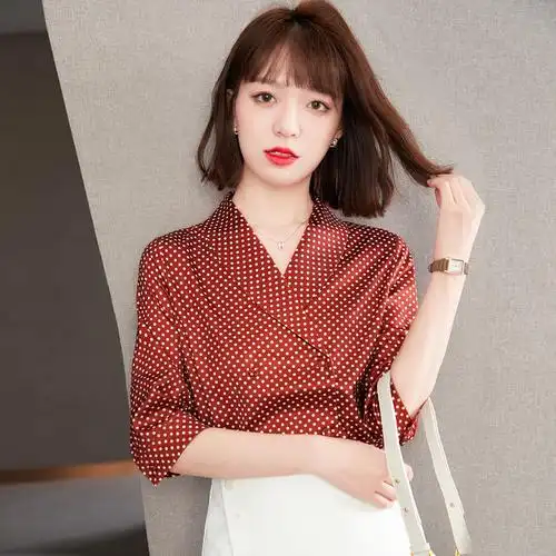 雪纺衬衫女装夏装2021年新款时尚潮波点v领西装短袖衬衣女夏上衣