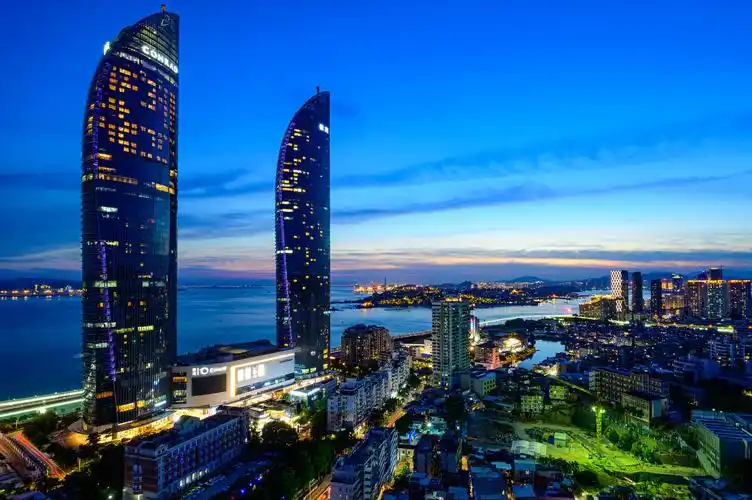 日落,蓝调时分,厦门世贸双子塔.