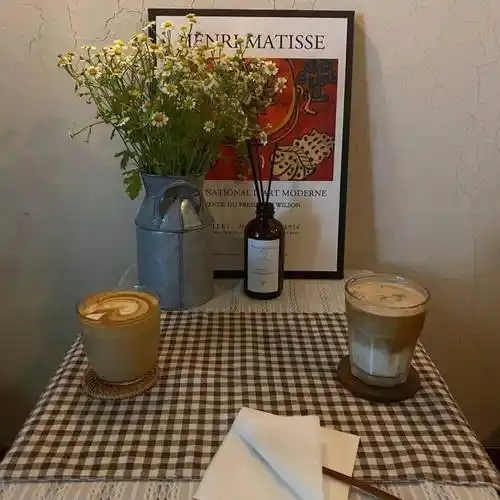 ins风微信朋友圈背景图0955