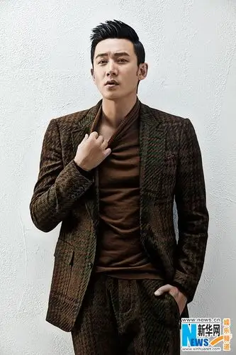 陆毅曝生日写真大片 风度倜傥燃爆潮男时尚