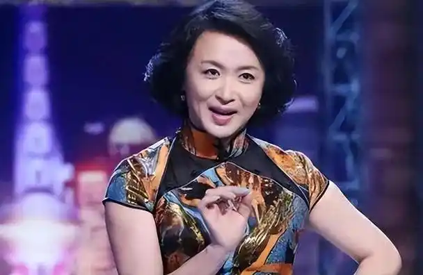 金星第一任妻子貌美如花离婚时她已经怀孕现在怎么样了