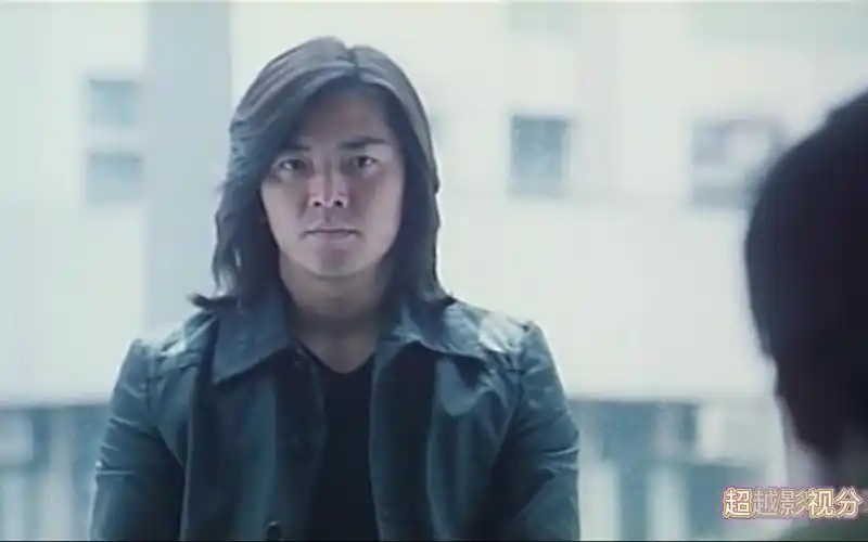 古惑仔4之战无不胜-港片经典-陈浩南与山鸡带你热血街头17