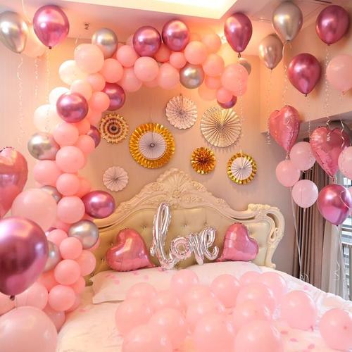 创意婚房布置气球落地时尚结婚床上装饰中式新房装饰好看环保
