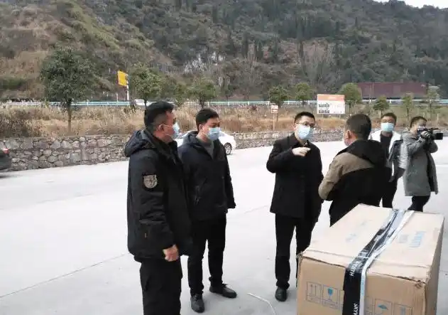 西秀区政法大走访拉开序幕区委政法委书记杨猛深入华西街道开展政法大