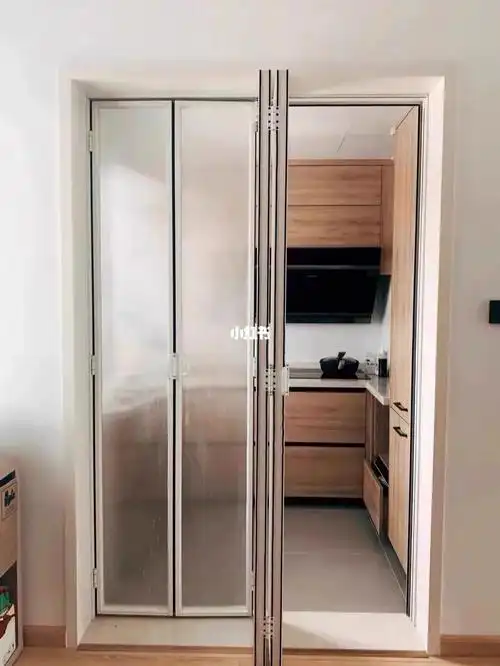 厨房极窄折叠门