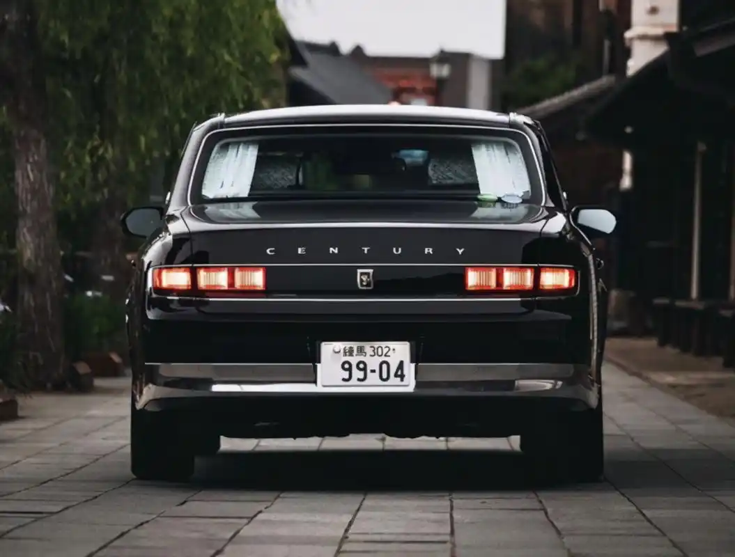 最贵的日本车雷克萨斯ls只有它价格一半路人称它凤凰鸟