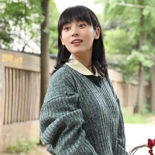 程开演扮演者周放现代装有点