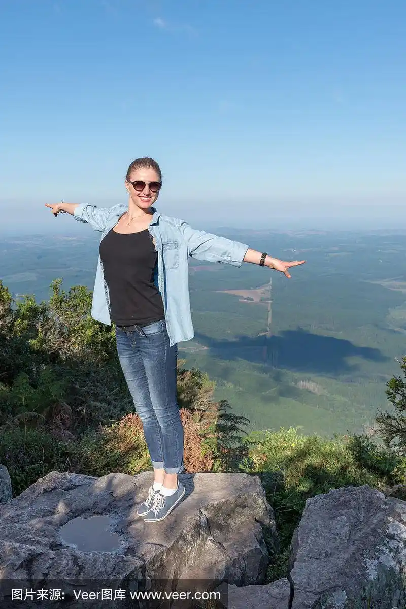女孩去南非旅行.2015年4月1日.