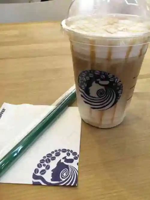 极北咖啡(远洋未来汇店)-"在未来汇看电影的好处就是可以等候电影开场