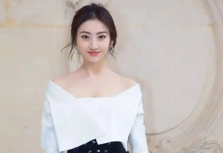 北京电影学院最美校花?可能真的不是谣言_景甜_北电_明星