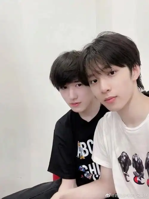 刘耀文16岁生日时代少年团成员为其庆生宋亚轩卡点祝福超用心