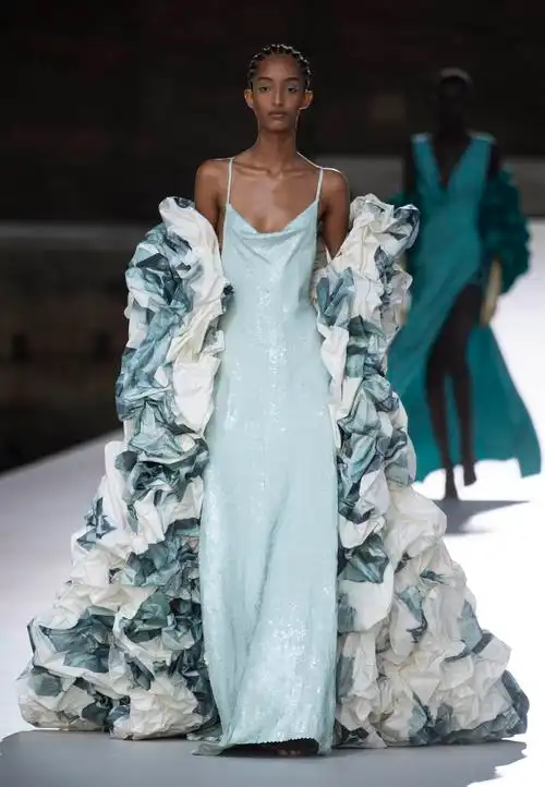 202122秋冬高级定制系列