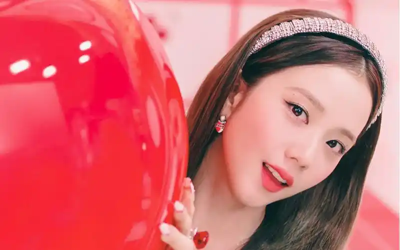 金智秀单人mv流出《ice cream》