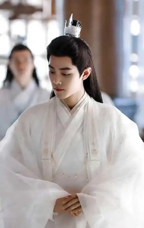 肖战玉骨遥##肖战是学弟公认的校草