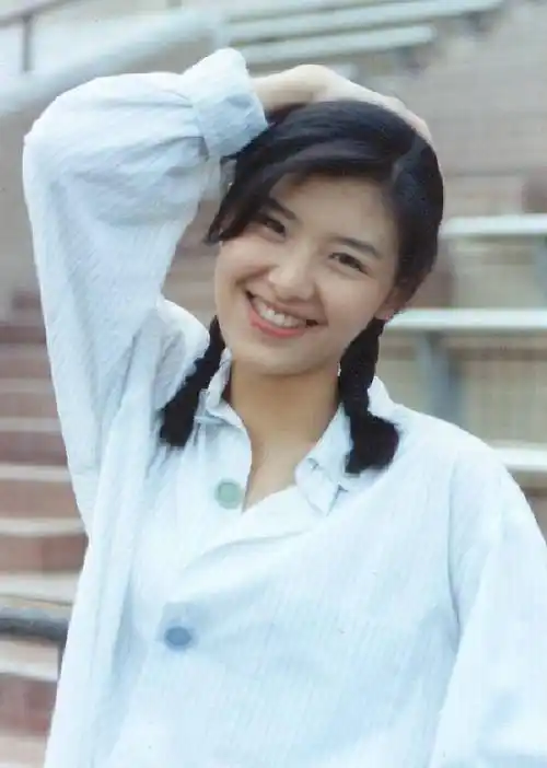 苏慧伦:20岁发第一张专辑,经历三段失败的感情,44岁嫁给爱情_表演