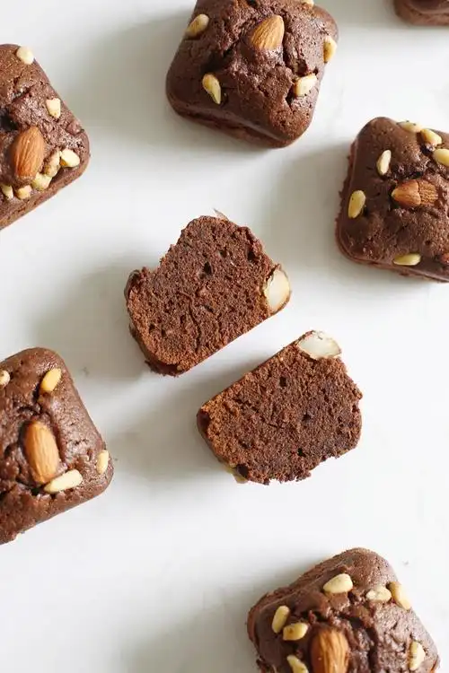 坚果巧克力布朗尼