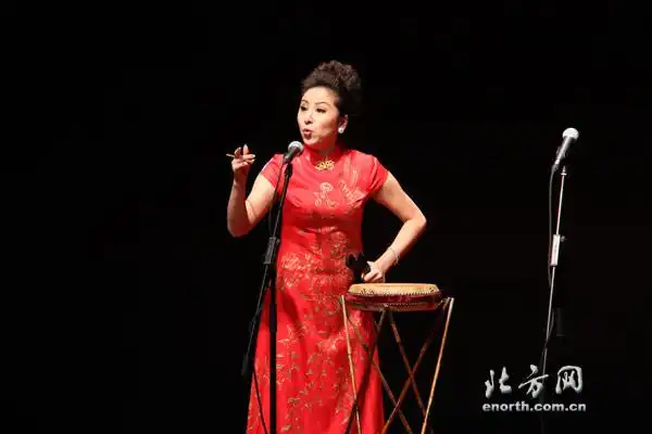 冯欣蕊京韵大鼓《丑末寅初》