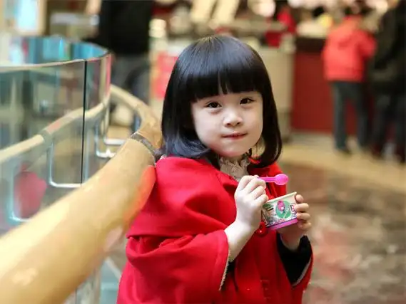 很迷人的崔若涵可爱图片_ 天使小乖乖崔若涵