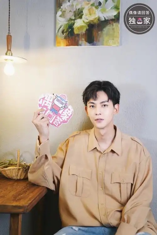 专访唐晓天模特转型当演员穿好西装不难关键是梳背头我发际线不行了