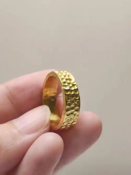 古法锤纹黄金戒指