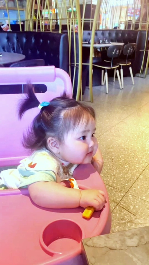 挑眉表情包_挑眉表情包动图_小女孩挑眉表情包 - 抖音