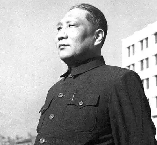 中国开国上将 中国唯一一个五星上将-春风号