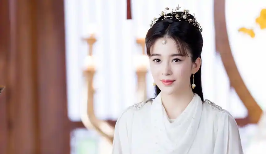 p data-id="gnwvme6snp">白泽,古装神话剧《 a target="_blank" href